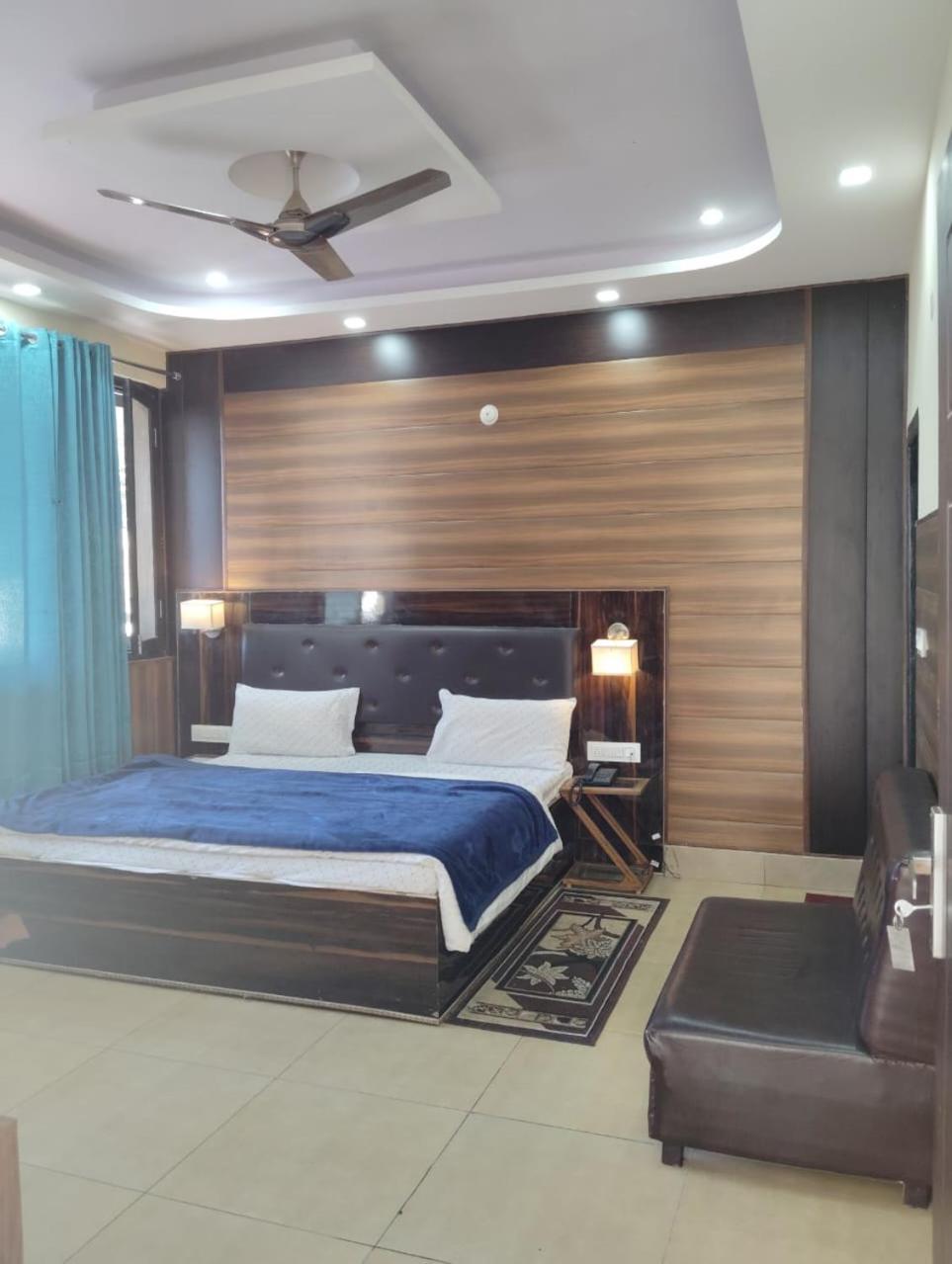 Hotel Arya Mansion Lansdowne Habitación foto