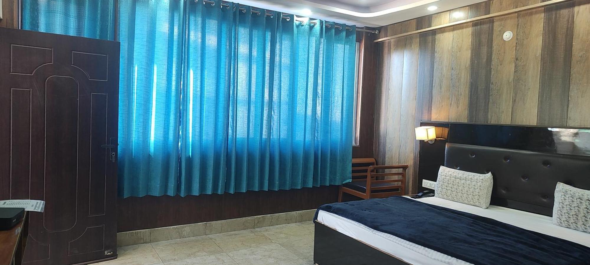 Hotel Arya Mansion Lansdowne Habitación foto